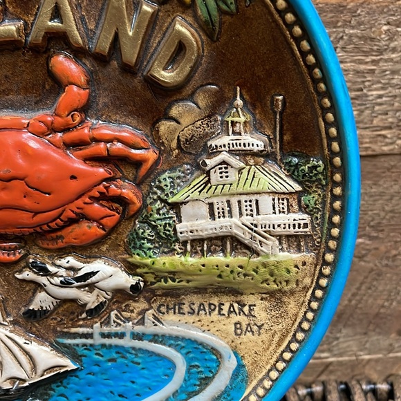 Maryland Decorative Landmarks Souvenir Pottery 3D Plate *STAND NOT INCLUDED* - Picture 7 of 9